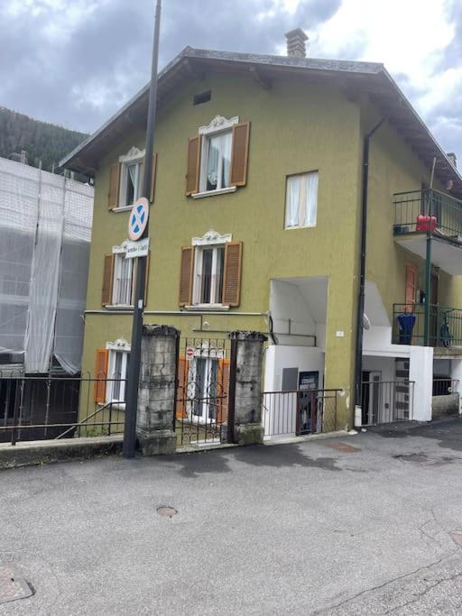L'Etrange Rendez-Vous Tome 1 Apartment Carona  Exterior foto